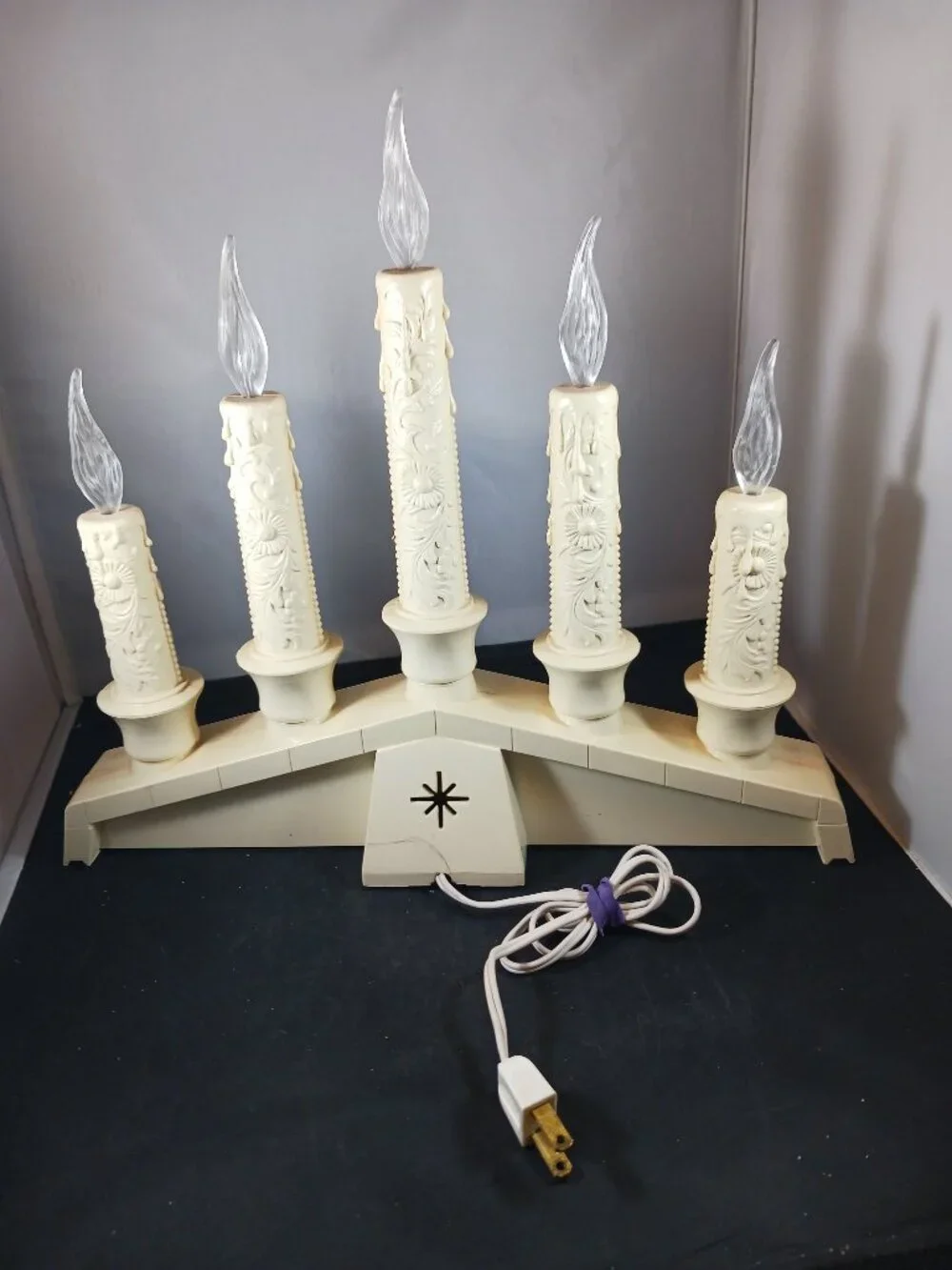 Vintage Empire 5 Candelabra Flat Flames Christmas Light Decor